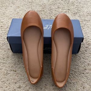 Universal Thread Flats